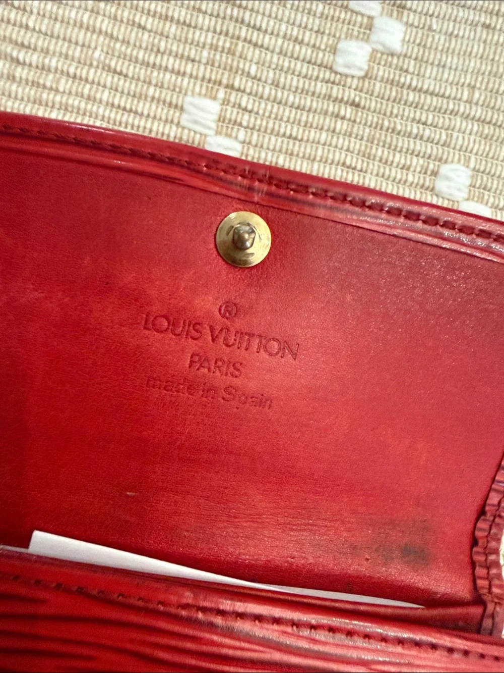 Louis Vuitton Red Epi Leather 4 Key Holder Wallet Organizer M63827